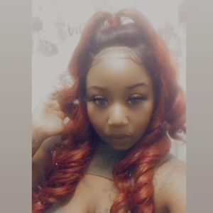 Meet your Posher, Arielle